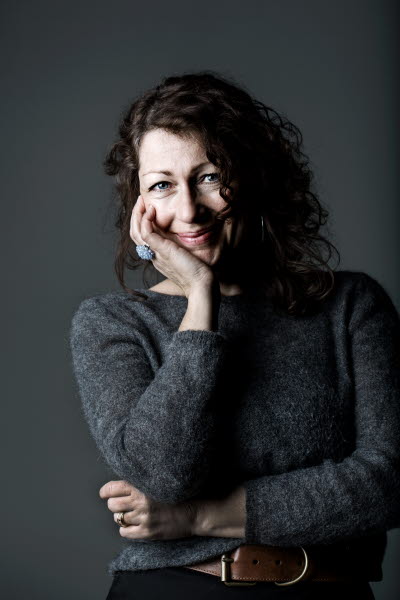 Elisabeth Åsbrink Foto: Eva Tedesjö