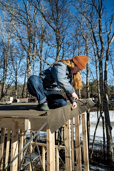 Inlagebild Bygga bastu av Lisa Gerholm, foto: Jonas Cramby