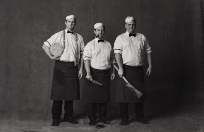 T & J Porträtt 7104 mer tyg_S.tiff