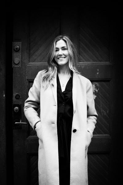 Martina Nelson, 9789127829190 Svart bälte i föräldraskap