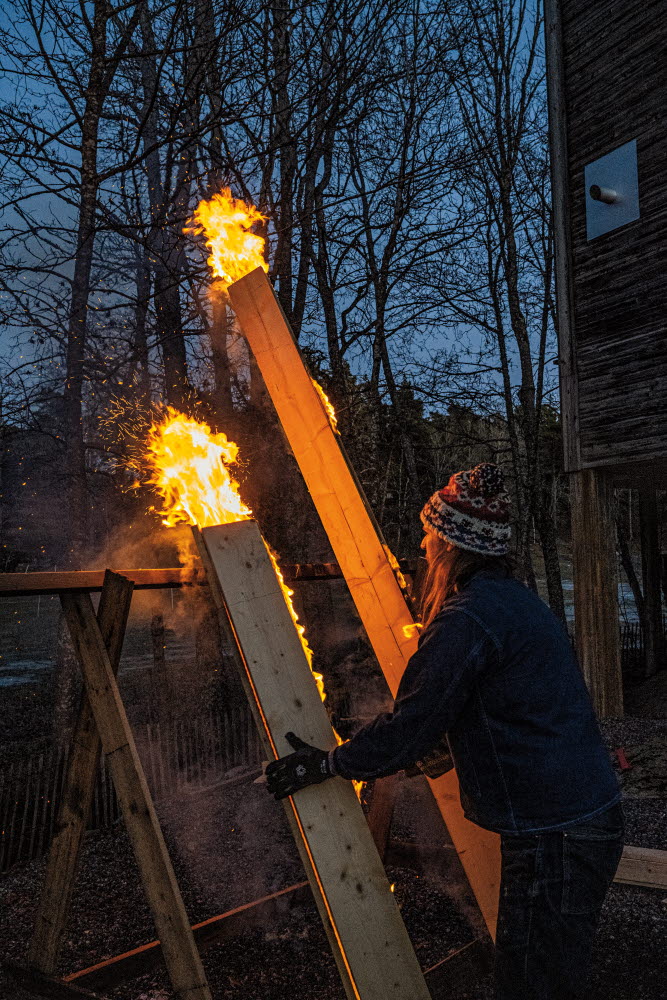 Inlagebild Bygga bastu av Lisa Gerholm Luhanko, foto: Jonas Cramby