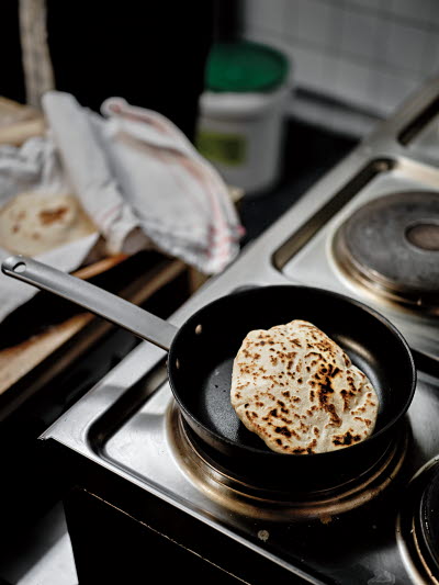 Inlagebild Hummus av Malin & Nimrod Regev, foto Christian Gustavsson