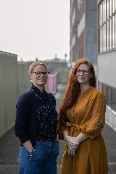 Maria Bühler, Julia Esters