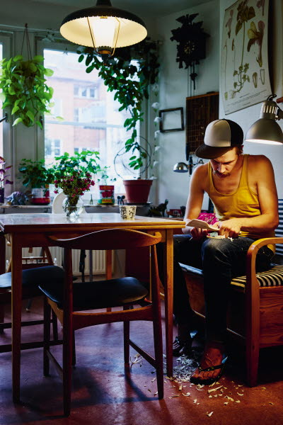 Hannes Dahlrot, Tälj!
Foto Miki Anagrius